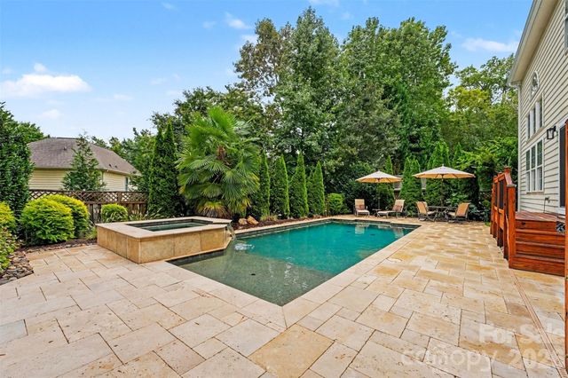 19515 Dufour Court, Cornelius, NC 28031