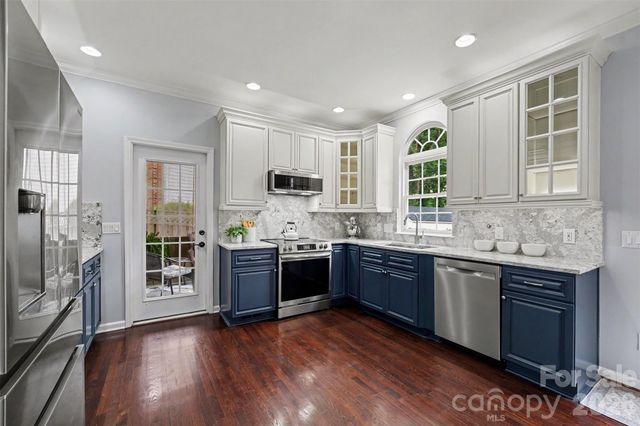 19515 Dufour Court, Cornelius, NC 28031