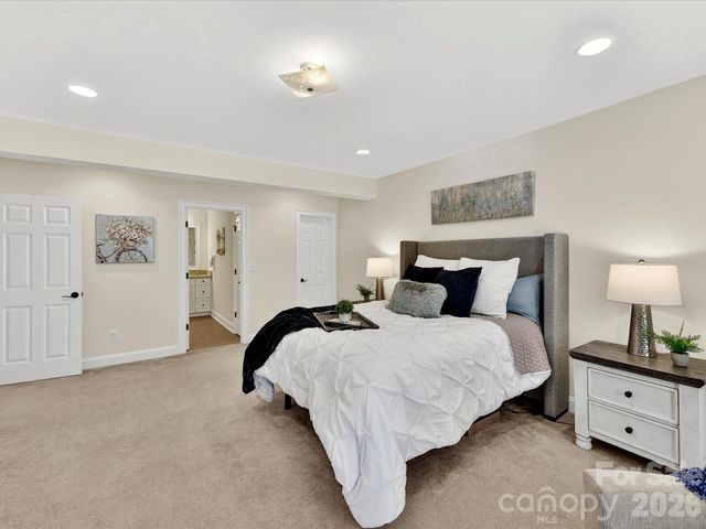 15133 High Bluff Court, Charlotte, NC 28278