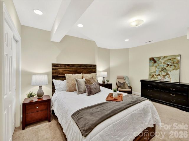 15133 High Bluff Court, Charlotte, NC 28278