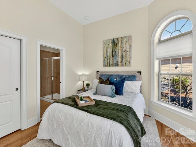 15133 High Bluff Court, Charlotte, NC 28278