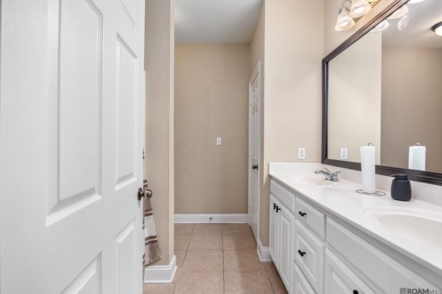 39138 Balmoral Dr, Prairieville, LA 70769