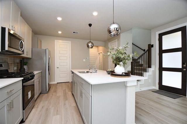 4212 Lyons Fall Drive, Houston, TX 77080