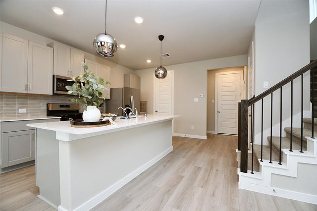 4212 Lyons Fall Drive, Houston, TX 77080