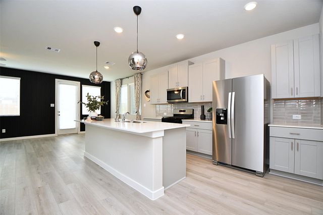 4212 Lyons Fall Drive, Houston, TX 77080