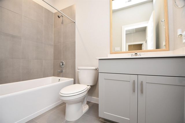 4212 Lyons Fall Drive, Houston, TX 77080