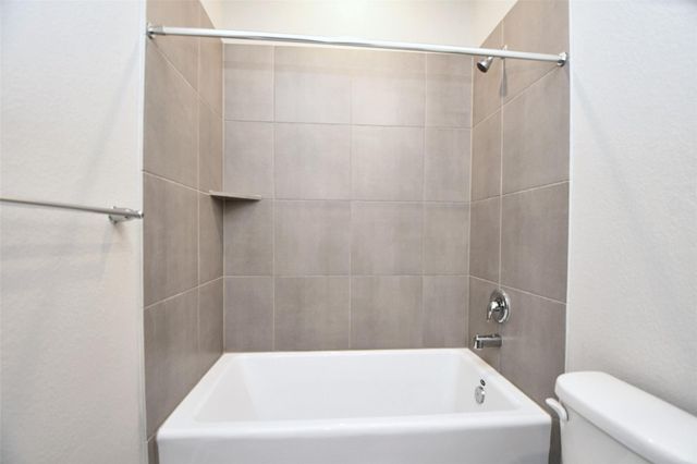 4212 Lyons Fall Drive, Houston, TX 77080