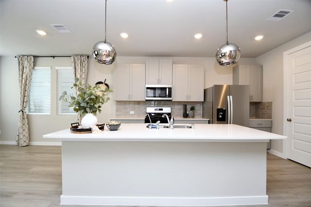 4212 Lyons Fall Drive, Houston, TX 77080