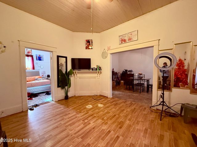 210 Williams Street, Williamston, NC 27892