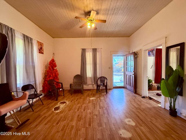 210 Williams Street, Williamston, NC 27892