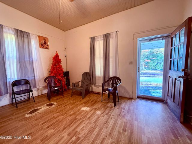 210 Williams Street, Williamston, NC 27892