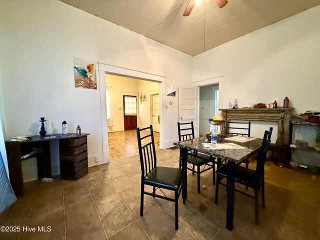 210 Williams Street, Williamston, NC 27892