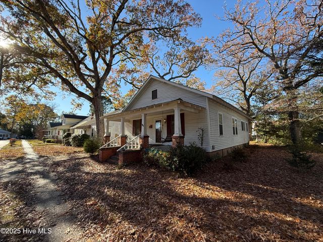 210 Williams Street, Williamston, NC 27892