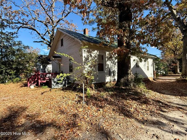 210 Williams Street, Williamston, NC 27892