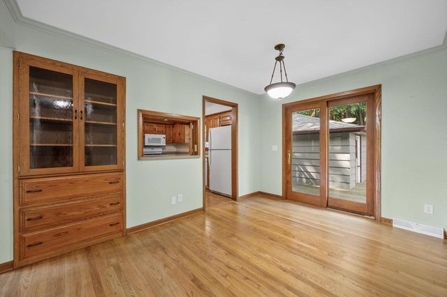 N85W18195 Lawrence AVENUE, Menomonee Falls, WI 53051