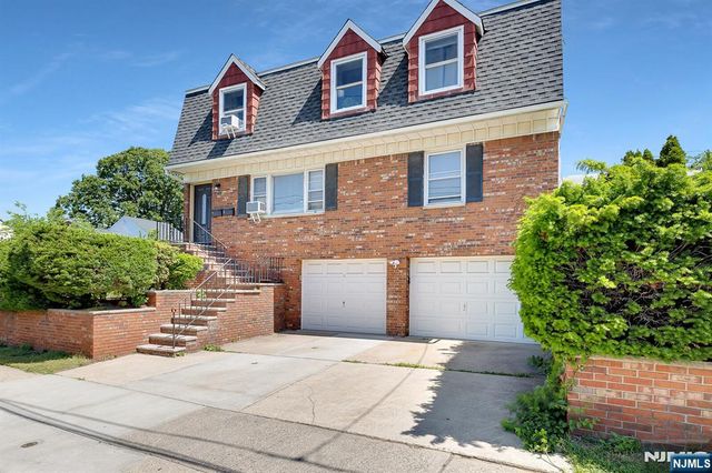 31 Marginal Road, Rutherford, NJ 07070