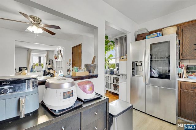 31 Marginal Road, Rutherford, NJ 07070