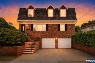 31 Marginal Road, Rutherford, NJ 07070