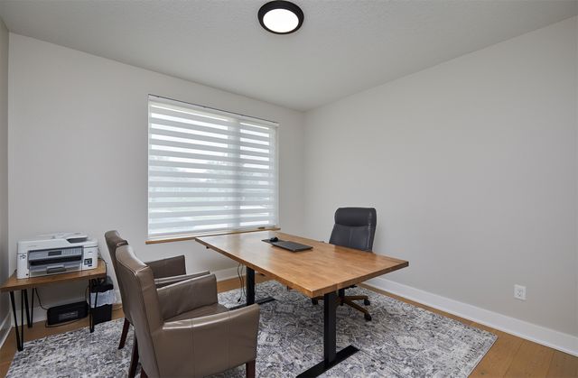 5016 150th Street, Urbandale, IA 50323