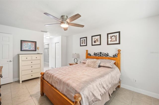 314 KNOTTWOOD COURT 314, Sun City Center, FL 33573