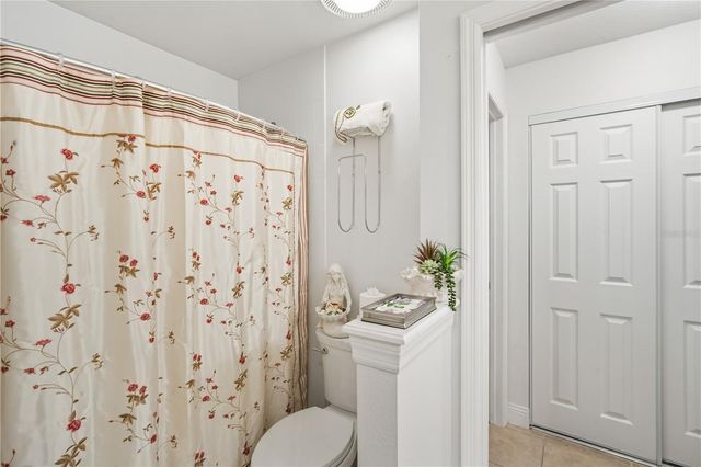 314 KNOTTWOOD COURT 314, Sun City Center, FL 33573