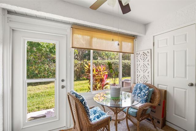 314 KNOTTWOOD COURT 314, Sun City Center, FL 33573