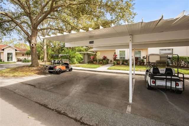 314 KNOTTWOOD COURT 314, Sun City Center, FL 33573