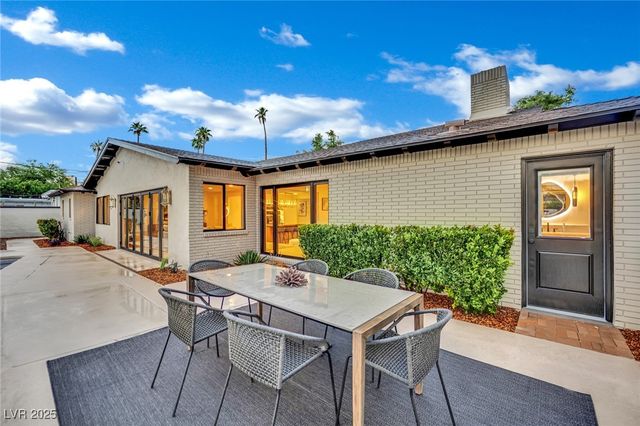 1244 Park Circle, Las Vegas, NV 89102