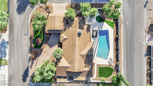 1244 Park Circle, Las Vegas, NV 89102