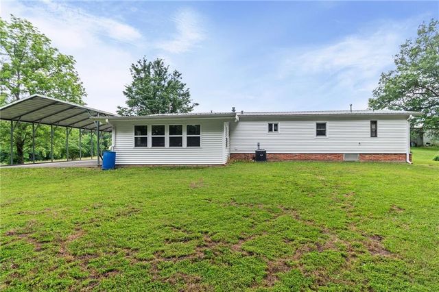 33580 W 202nd Street, Lawson, MO 64062
