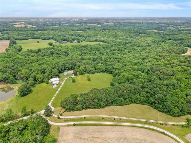 33580 W 202nd Street, Lawson, MO 64062