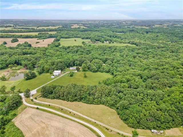 33580 W 202nd Street, Lawson, MO 64062
