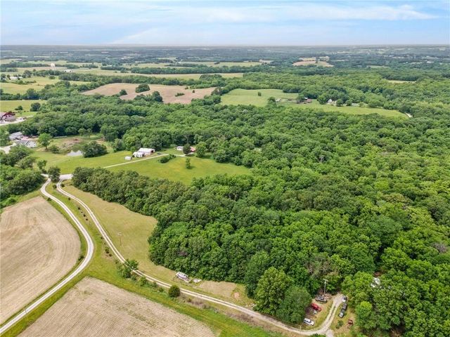 33580 W 202nd Street, Lawson, MO 64062