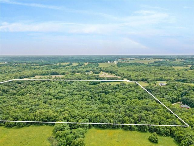 33580 W 202nd Street, Lawson, MO 64062