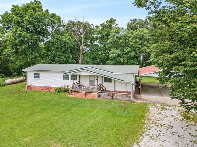 33580 W 202nd Street, Lawson, MO 64062
