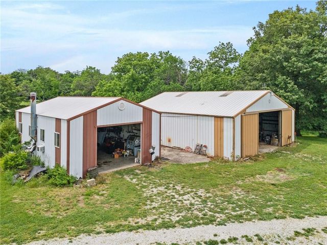 33580 W 202nd Street, Lawson, MO 64062