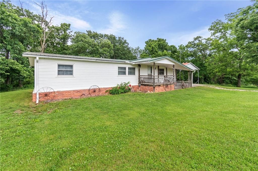 33580 W 202nd Street, Lawson, MO 64062
