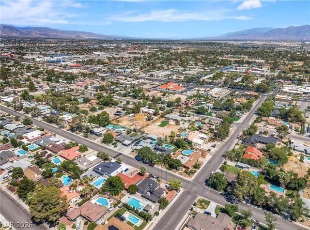 2801 Mason Avenue, Las Vegas, NV 89102