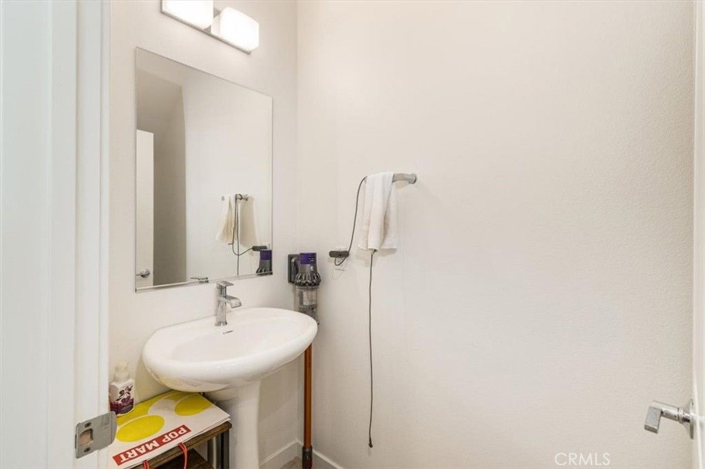 6954 Silverado, Chino, CA 91710 — photo 4