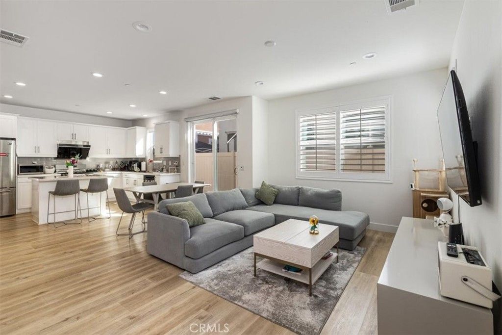 6954 Silverado, Chino, CA 91710 — photo 5