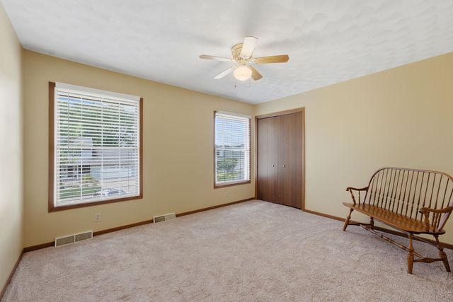 3610 73rd Street, Moline, IL 61265