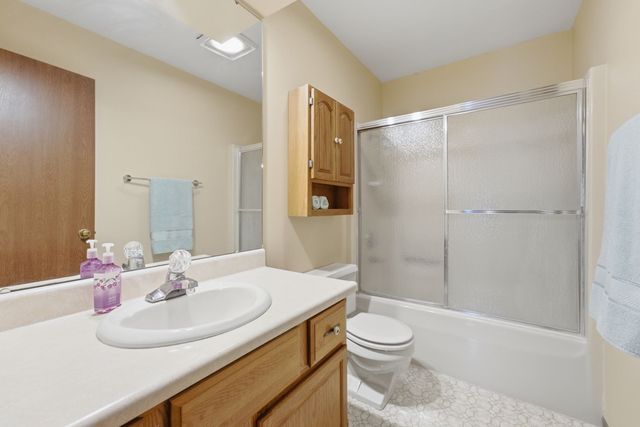 3610 73rd Street, Moline, IL 61265