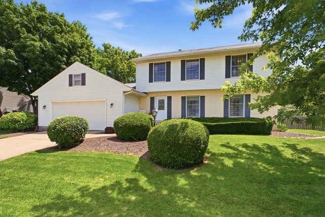 3610 73rd Street, Moline, IL 61265