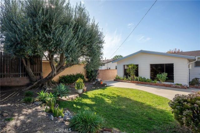 742 N Aguirre, San Dimas, CA 91773