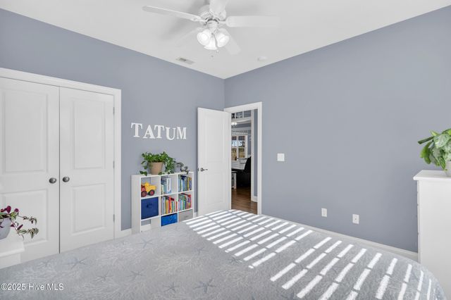 100 Scotlands Court, Hampstead, NC 28443