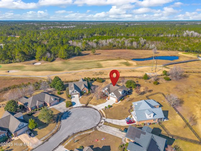 100 Scotlands Court, Hampstead, NC 28443