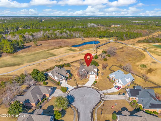 100 Scotlands Court, Hampstead, NC 28443