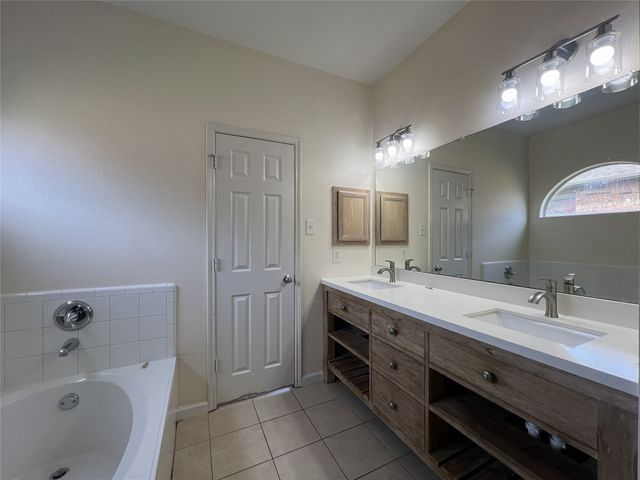 2323 Dogwood Drive, Little Elm, TX 75068