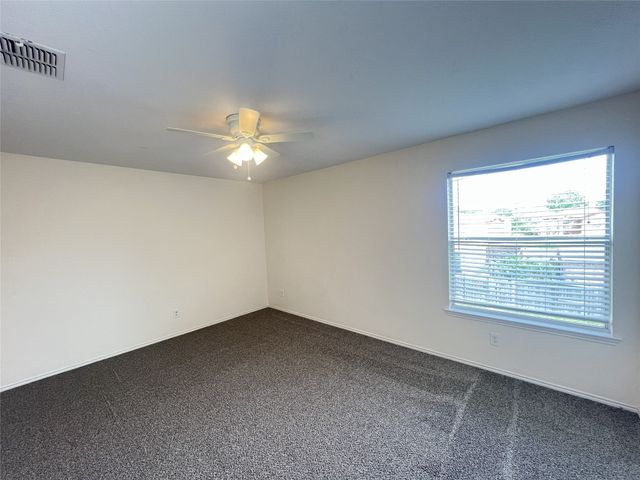 2323 Dogwood Drive, Little Elm, TX 75068