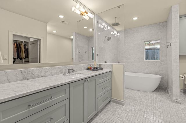 4712 Harley Avenue, Fort Worth, TX 76107